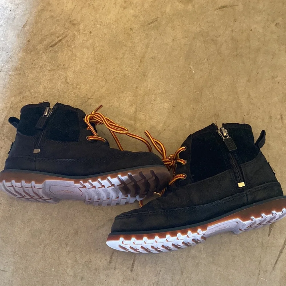 UGG Kids Black Suede & Leather Boots with Orange Laces
